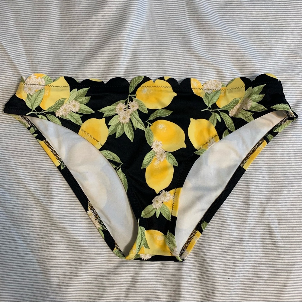 Shade & Shore Large Lemon Print Bikini Bottom
